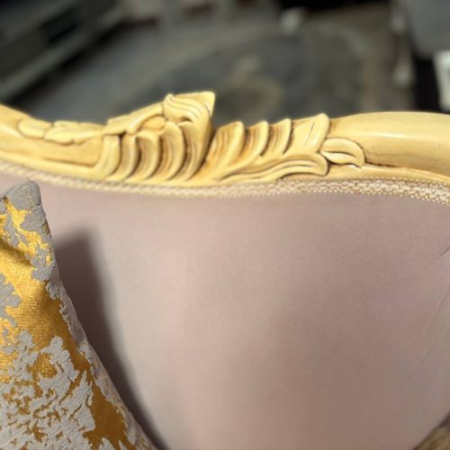 مبلمان هفت نفره کلاسیک با میز ناهار خوری هشت نفره