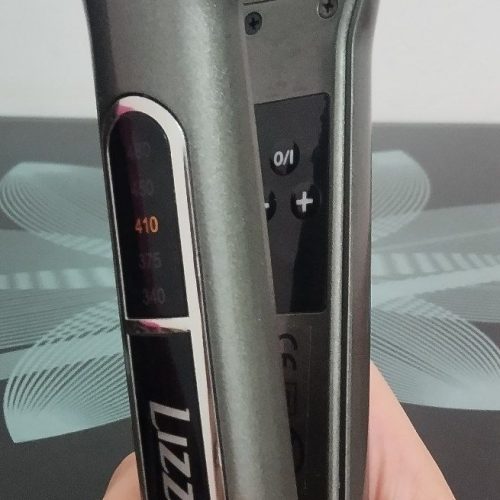 اتو موی سر فوق‌العاده (:لیز برزیلی Lizze