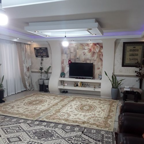 ویلایی بازسازی فول با مغازه 18 متری