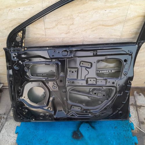 در جلوو عقب اکسنت سمت راست