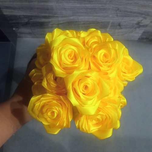 دسته گل روبانی