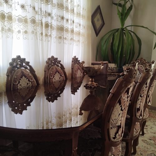 مبلمان سلطنتی و ناهار خوری