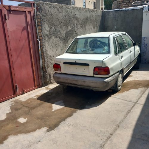 یک عدد دستگاه پراید مدل 84 شاسی پلمپ موتوریش خراب