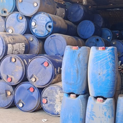 بشکه آهنی و پلاستیکی