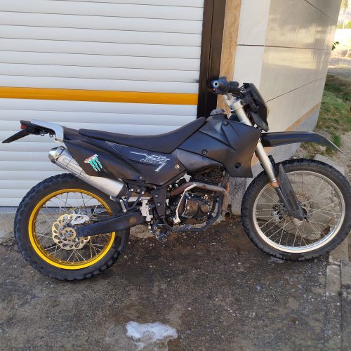 جهان همتا فلات 250