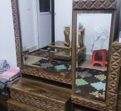 دراور و میز آرایش