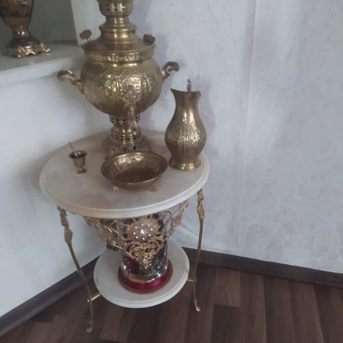 برنز پایه با سرویس سماور