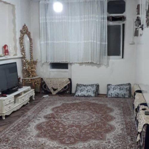 آپارتمان 75 متری طبقه دوم