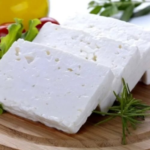 پنیر محلی ماست خشک پوست