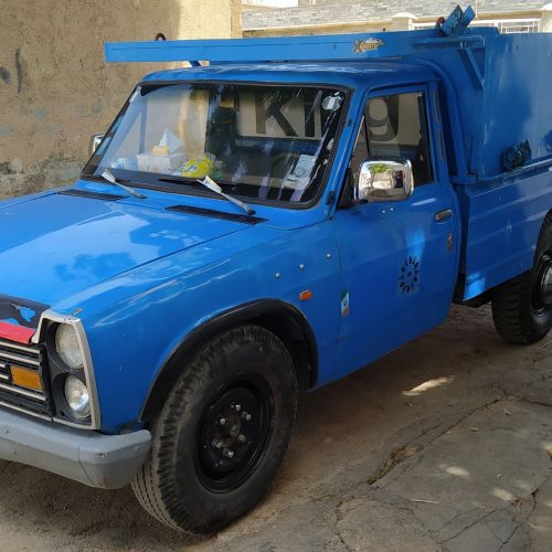 نیسان مدل 74 سالم سرحال