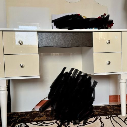 تخت خواب  میز درس میز آرایش کمد لباس بغل تختی