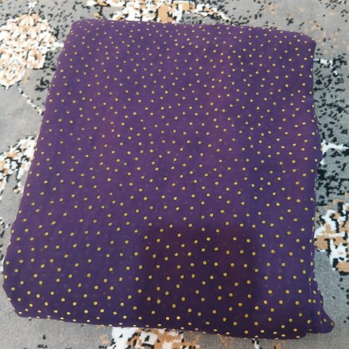 تعدادی چادربه فروش می‌رسد