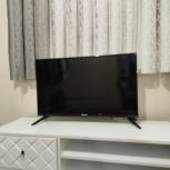 میز تلویزیون سفید