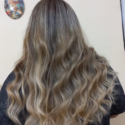 ارائه تمامی خدمات آرایشی