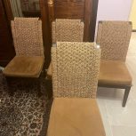میز و صندلی و نیشنی