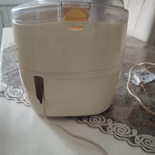 ابمیوه گیری اسنوا با گوشکوب برقی