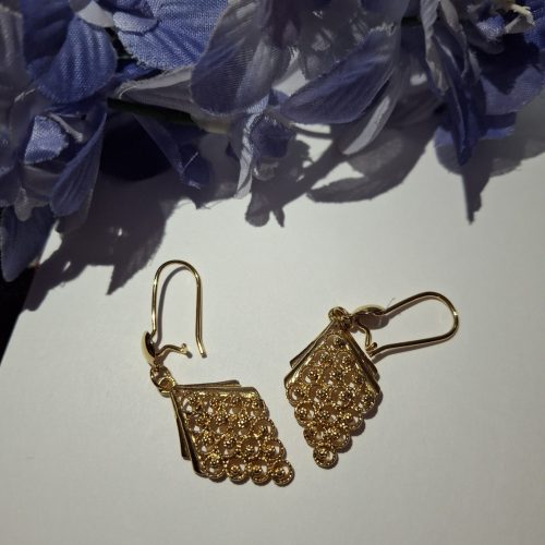 ست گوشواره و گردنبند