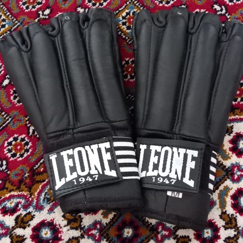 کیسه بوکس کانتینری طول80 نو با یک جفت دستکش سایزM