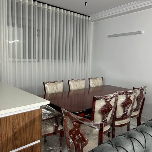 مبلمان و میز نهارخوری نو