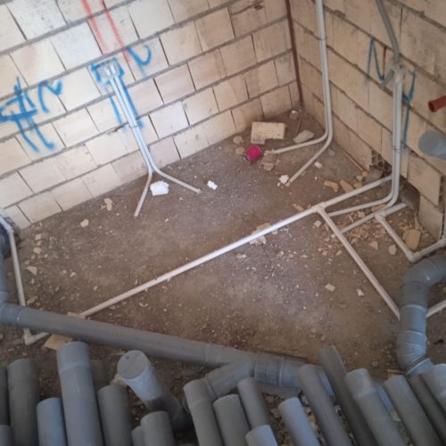 لوله کشی اب و فاضلاب ساختمان محبت