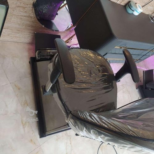 صندلی ارایشگاه