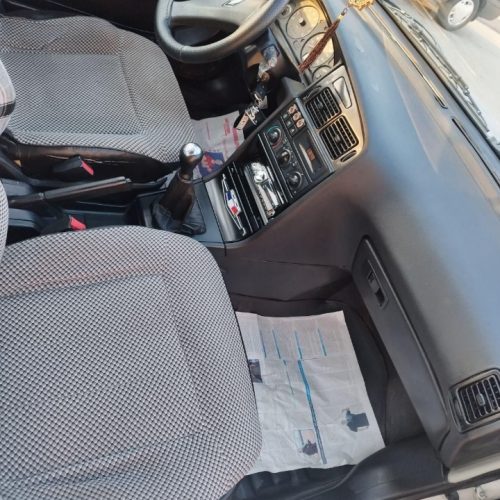 پژو 405 مدل 87