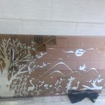 آینه با نقش و نگار برجسته