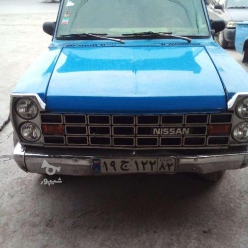نیسان مدل 73