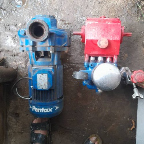 پمپ چهار اسب پینتاکس سه فاز  پمپ سم پاش 45 بار