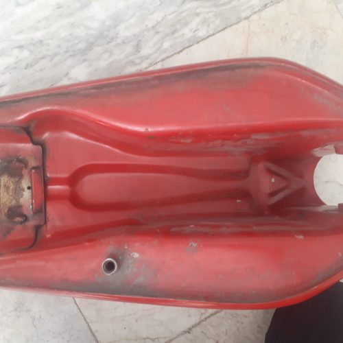 باک قرمز برای هندا