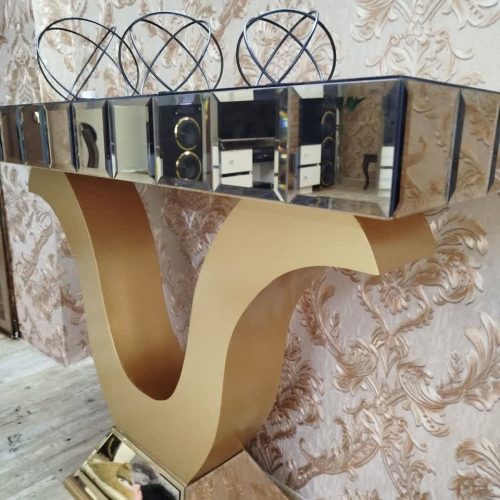 آینه و کنسول