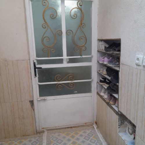 خانه پشت قواره 50متری