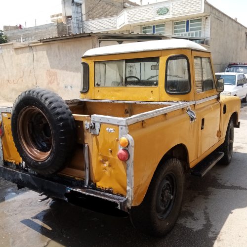 لندرور نیم تنی مدل 1368 دارای بیمه به مدت 5ماه
