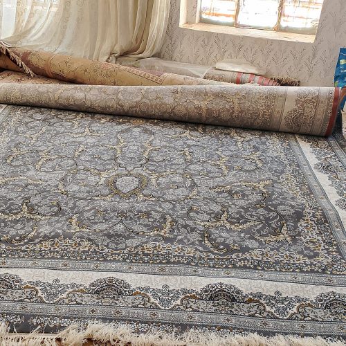 فرش 12متری 700شانه نو و پلمپ 2عدد