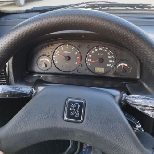 پژو 405 مدل 87