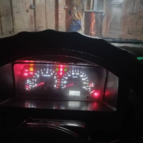 فروشی معاوضه با پژو بالای85 تمیز