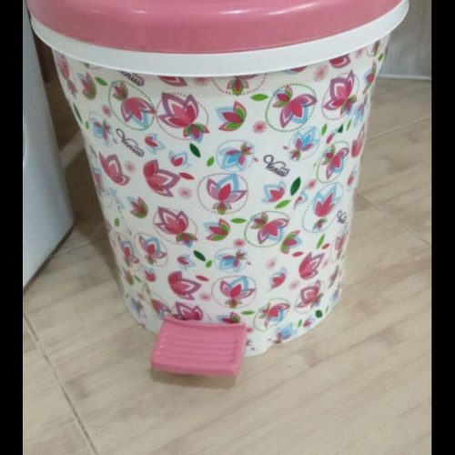 سطل اشغال با سینی