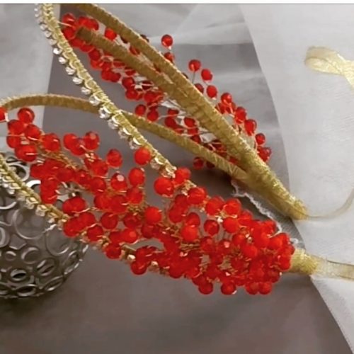 اکسسوری و ریسه مو وتاج