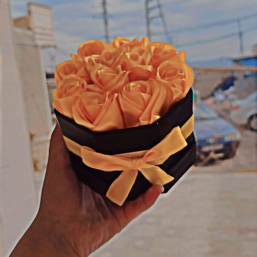 گل روبانی و انواع گل ها