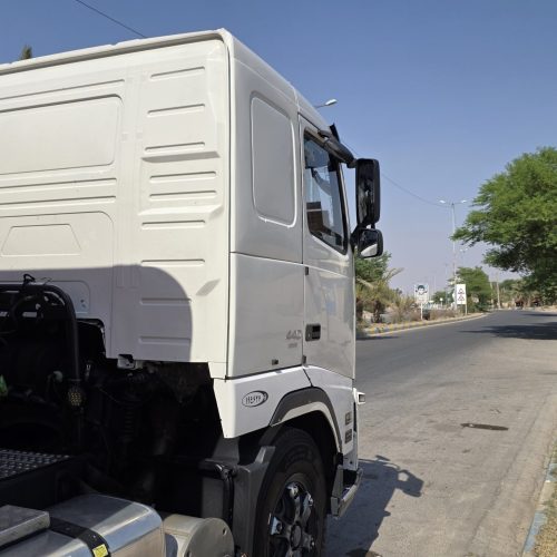 ولوو اف اچ 440