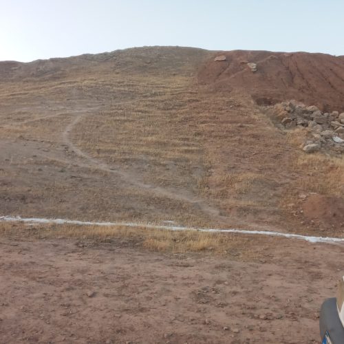 زمین 220متری