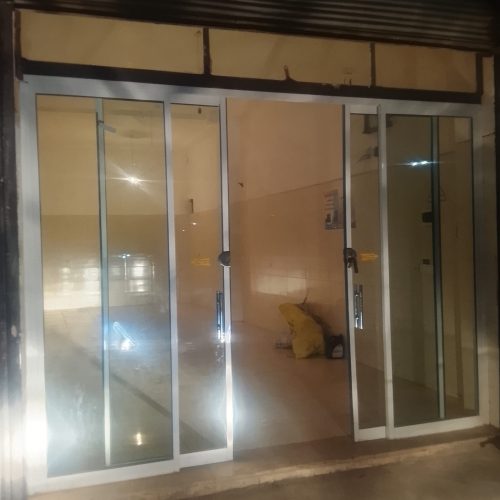 یک باب مغزه 35متری سفیر امید میدان 9دی بسمت ترمینال