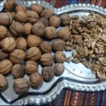 گردو ومغز گرده عسل طبیعی