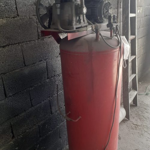 پمپ باد 250 لیتری وپیستوله اوربیتا نازل1.3 وسمباده زن برقی