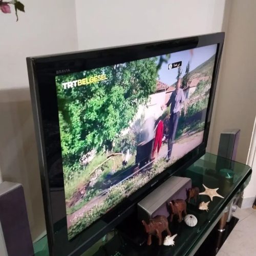 تلویزیون 45 اینج سونی