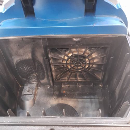 یک عدد جارو برقی مارک ویو.