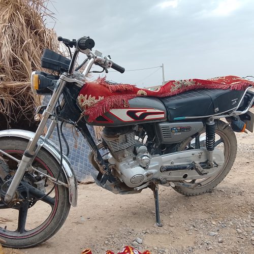 موتور سالم  بدون کوچکترین عیب فقط بیمه اش تموم شده