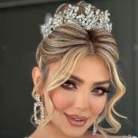 تخفیف ویژه براتمامی لاینها میکاپ و شنیون رنگ ولایت