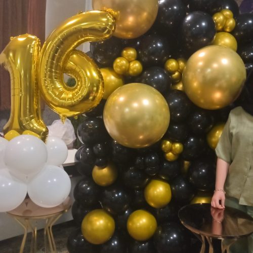 بادکنک آرایی