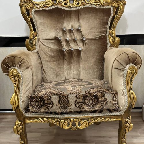 در این آگهی مبلمان هیچ مشکلی ندارند